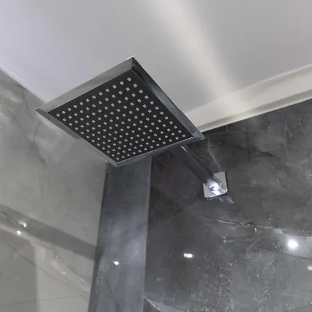 Skg Modernity * Saloniki